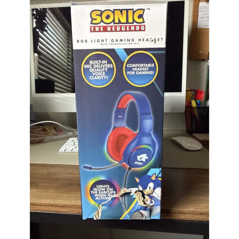 Sonic The Hedgehog RGB LIGHT Headset with Communication Mic - Picture 3 of 4